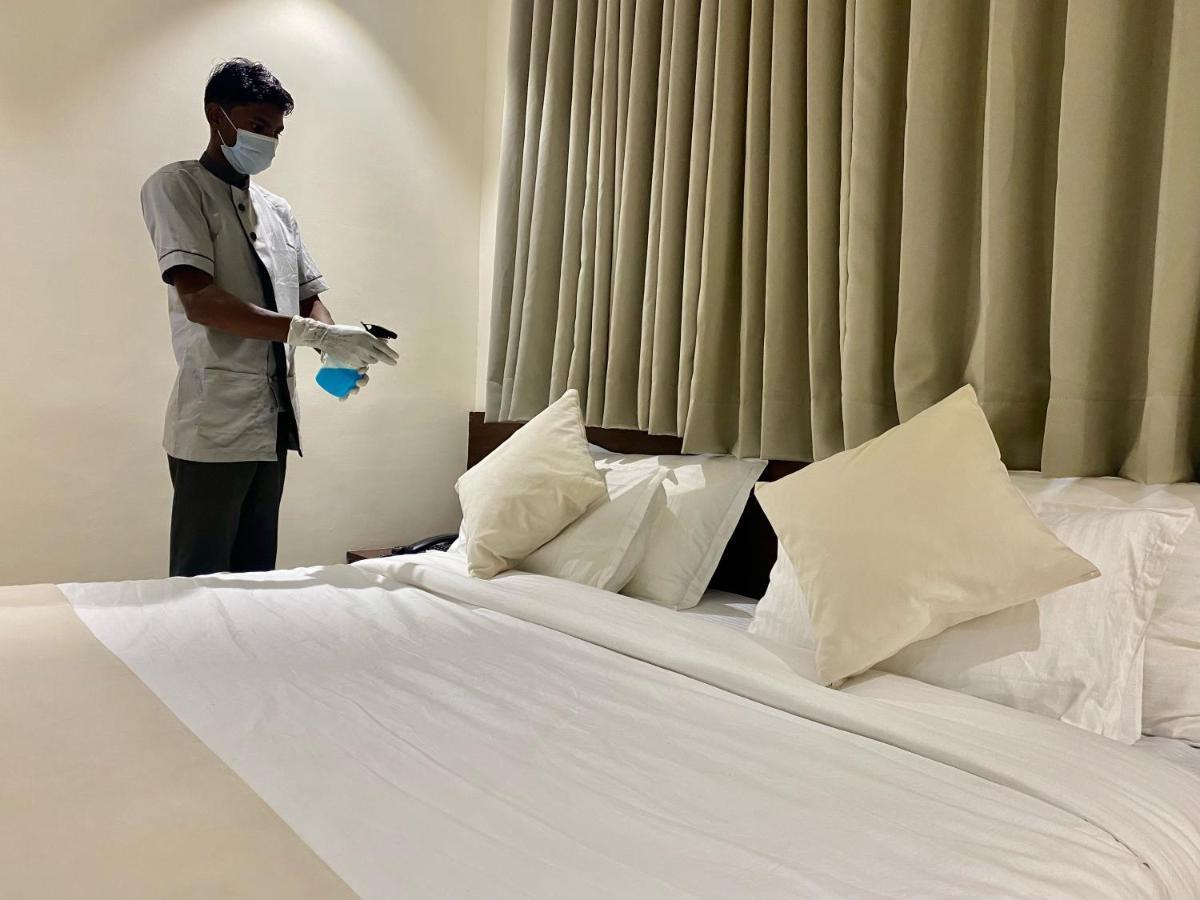 Hotel Vrindavan Palace Indore Luaran gambar