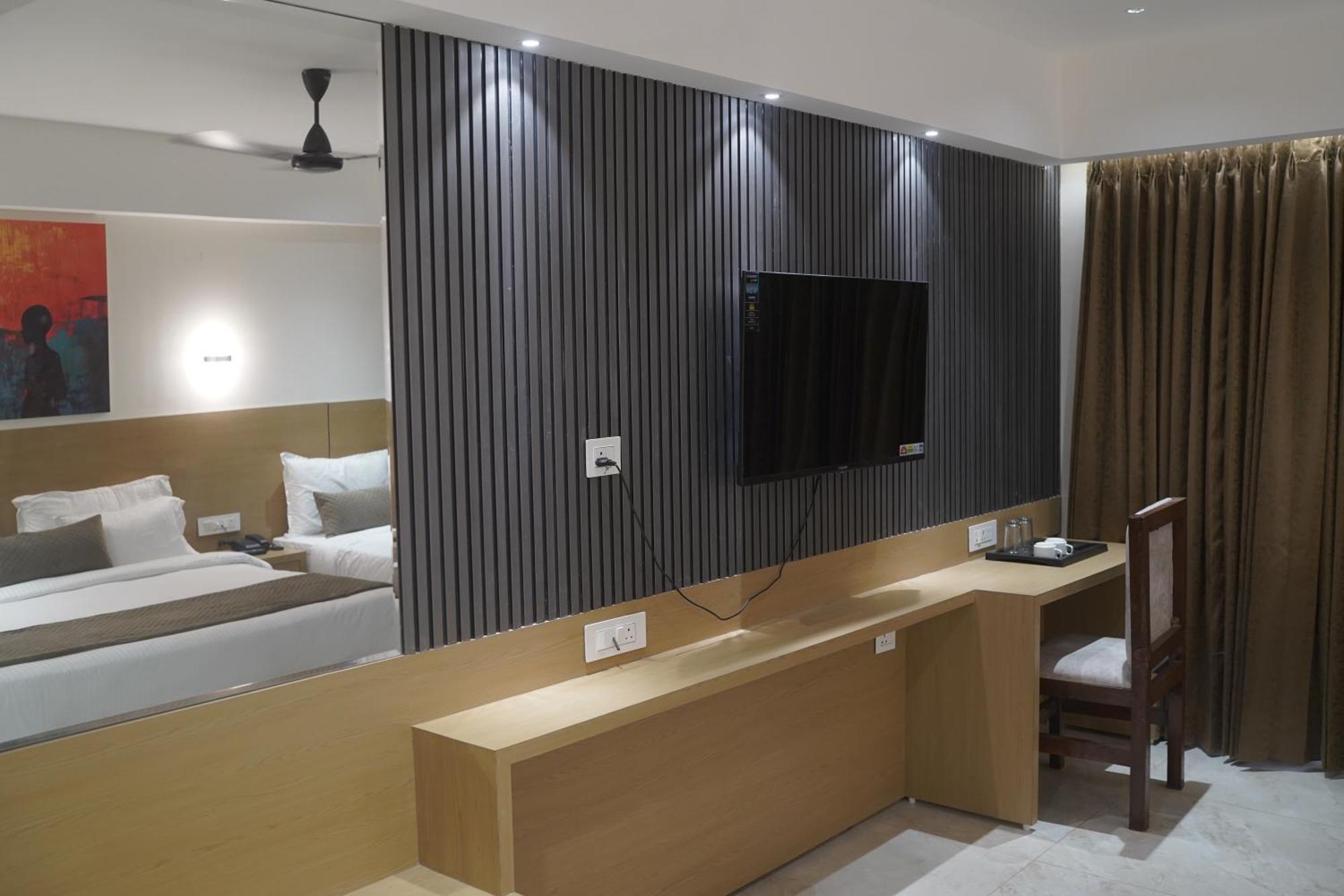 Hotel Vrindavan Palace Indore Luaran gambar