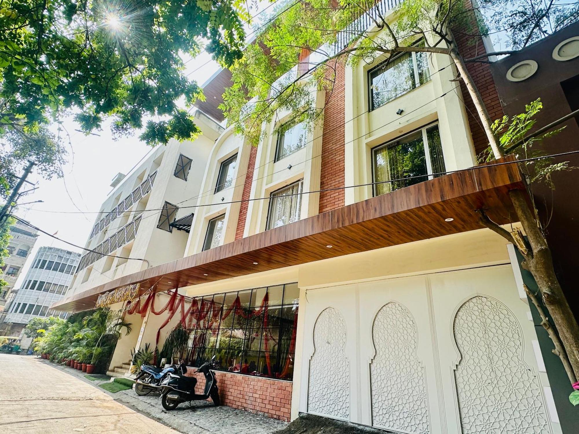 Hotel Vrindavan Palace Indore Luaran gambar